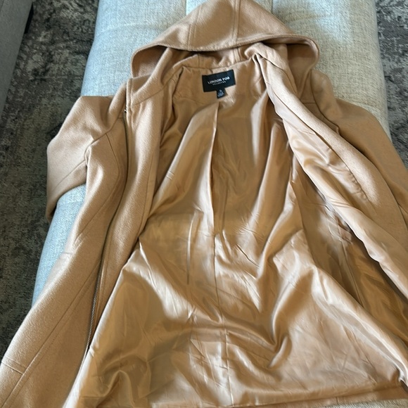 LONDON FOG HOODED COAT IN CAMEL SIZE M - Picture 12 of 15